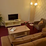 Hotel Ajur 3*