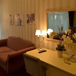Hotel Ajur Hotel 3*