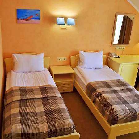 Hotel Готель Ажур