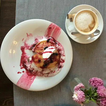 Готель Ажур Hotel 3*