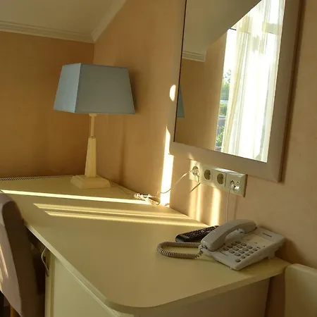 Готель Ажур Hotel 3*