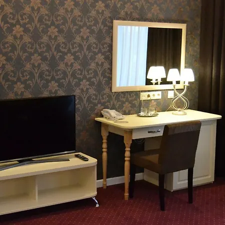 Hotel Готель Ажур