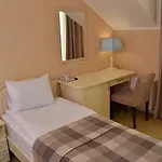 Ajur Hotel 3*