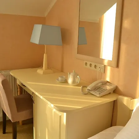 Ajur Hotel