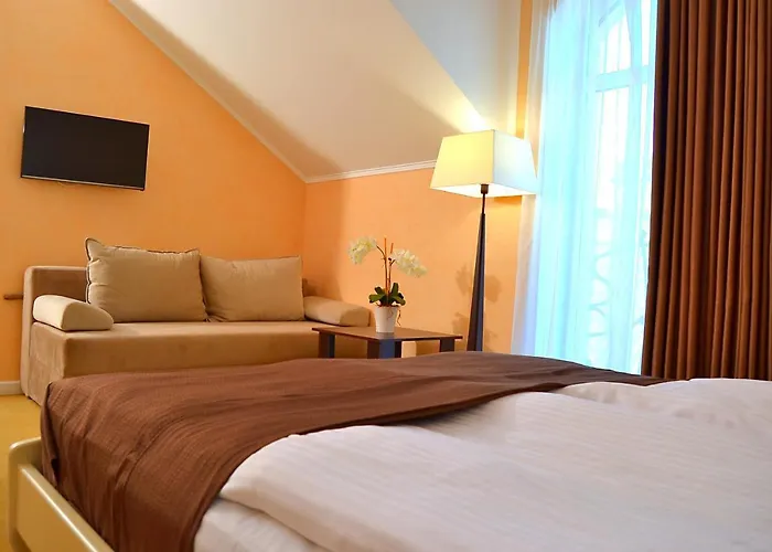 Hotel Ajur Ξενοδοχείο Οδησσός